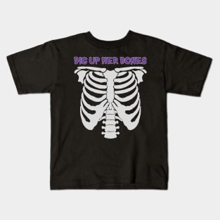 classic vintage 90s skeleton Kids T-Shirt